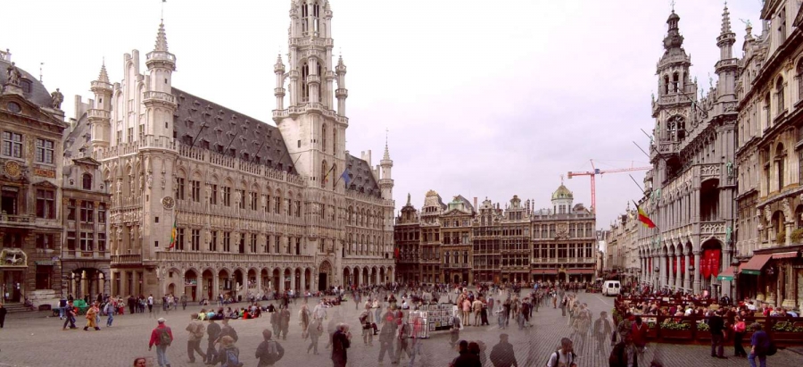 Grand_place_brussels_WQ3-1500