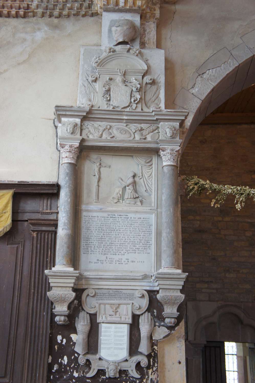 Marsal - monument funraire de Fouquet de La Routte
